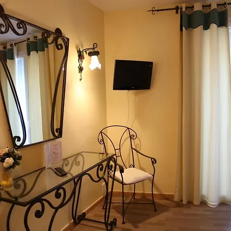 Hotel De France